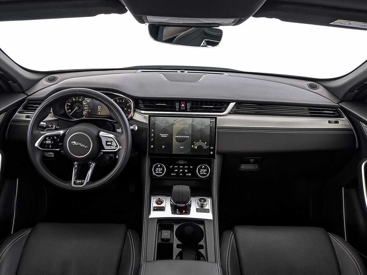 Jaguar F-Pace 2022