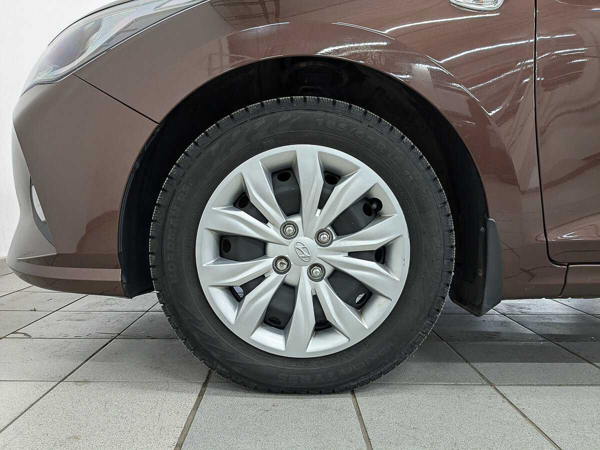 Hyundai Solaris 2021