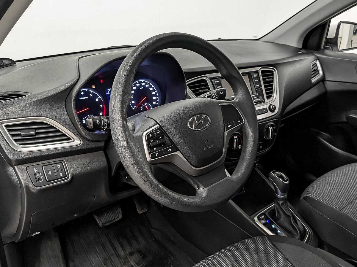 Hyundai Solaris 2021
