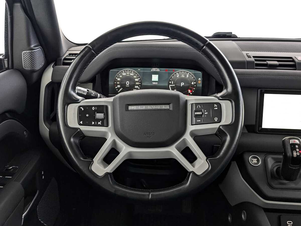 Land Rover Defender 2021