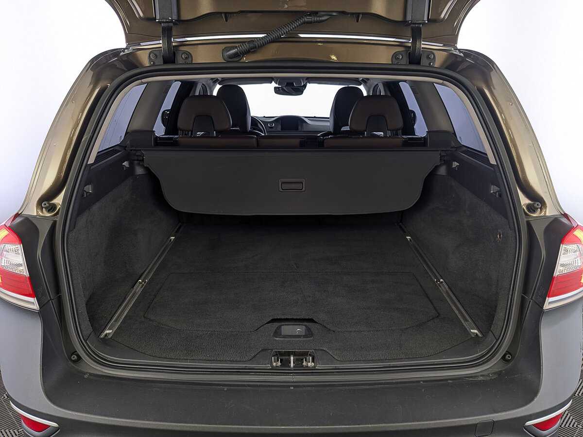 Volvo XC70 2015