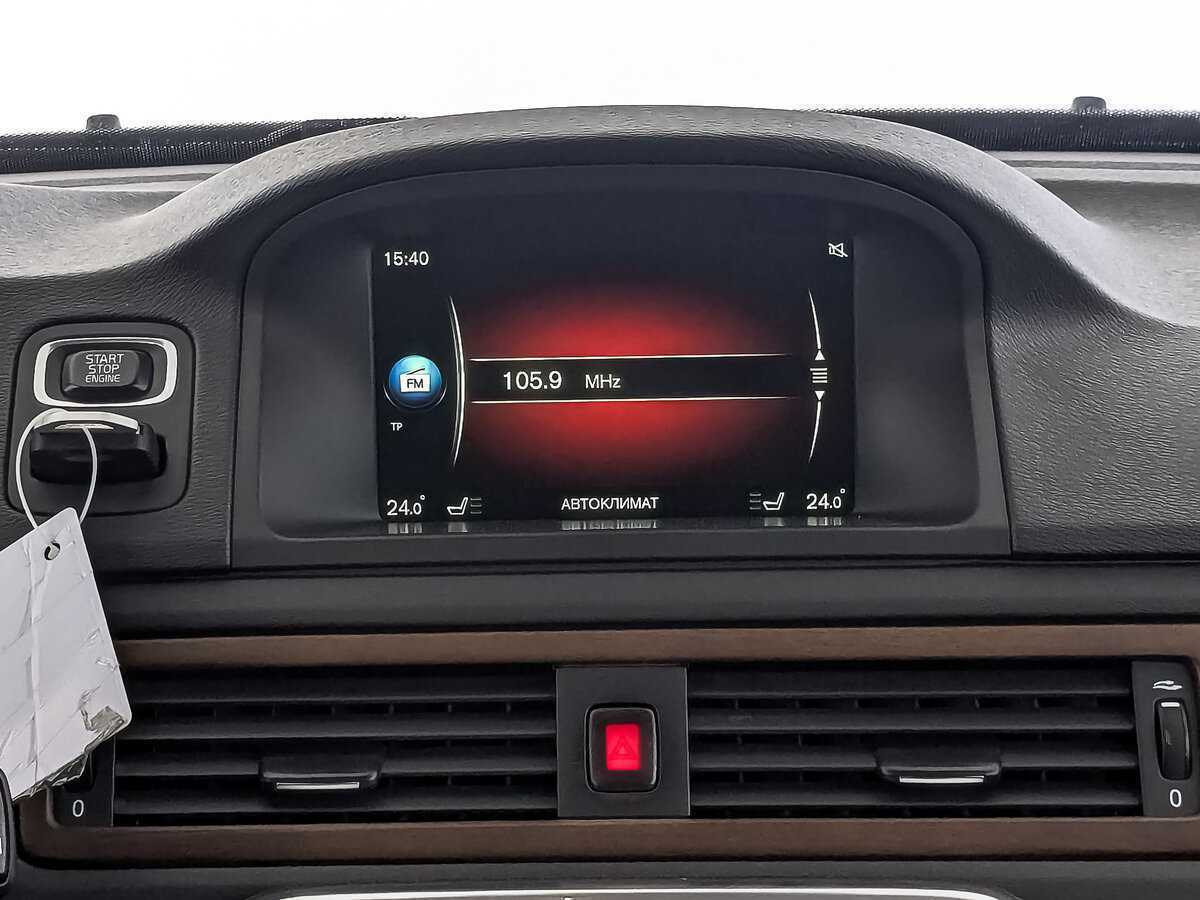 Volvo XC70 2015