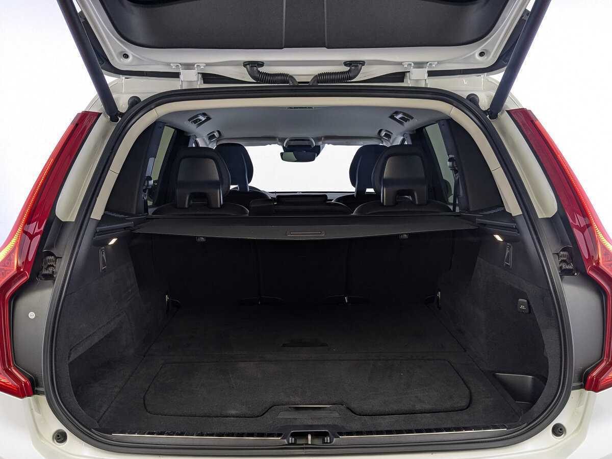 Volvo XC90 2021
