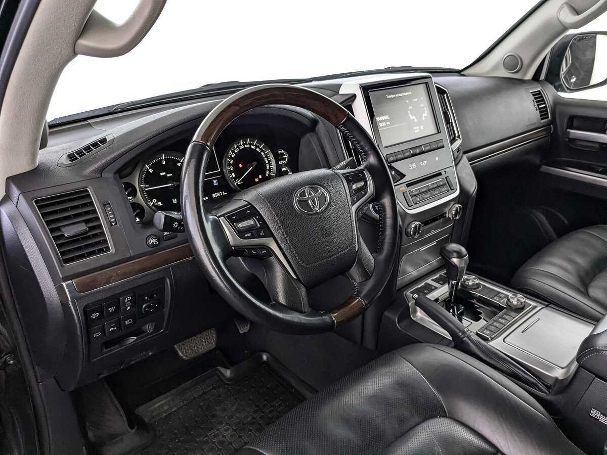 Toyota Land Cruiser 2019