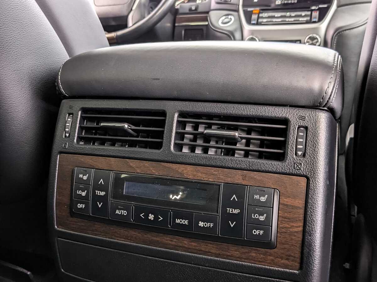 Toyota Land Cruiser 2019