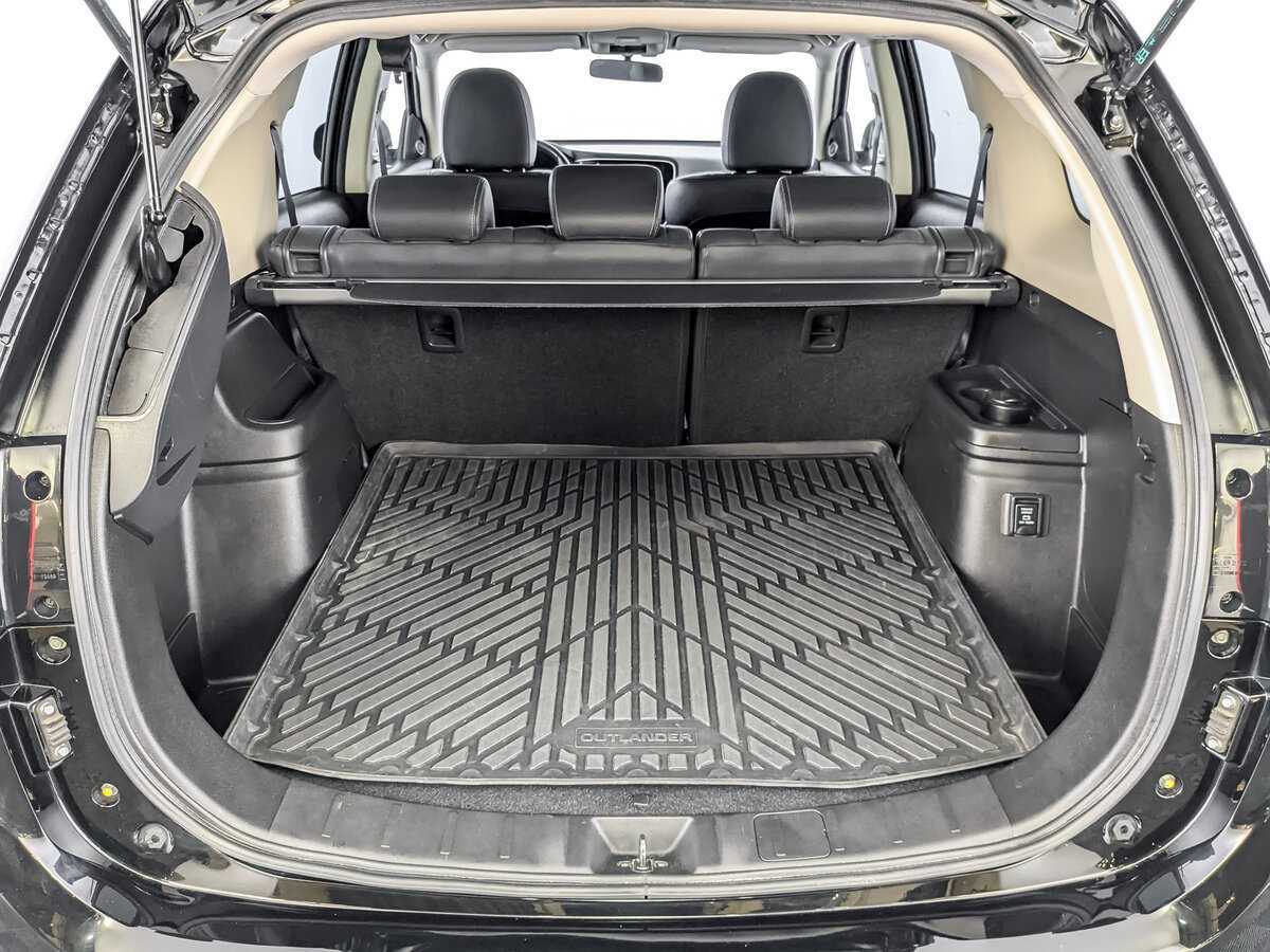Mitsubishi Outlander 2021