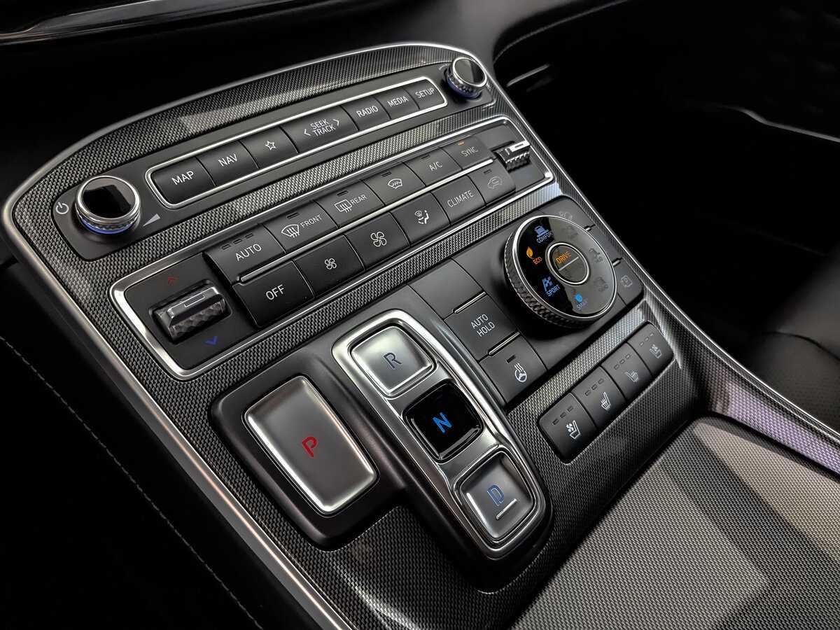 Hyundai Santa Fe 2022