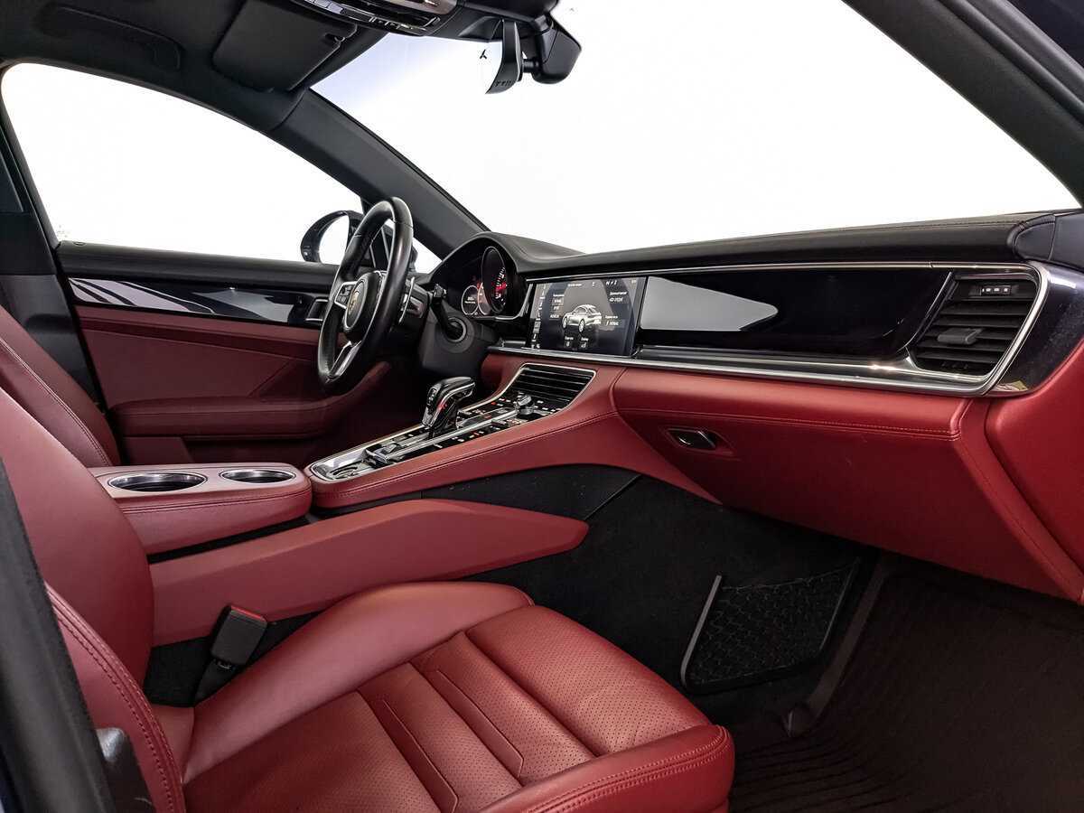 Porsche Panamera 2019