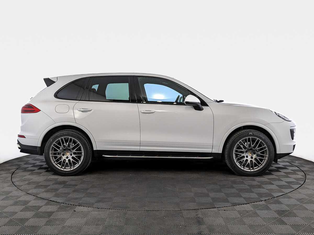 Porsche Cayenne 2016