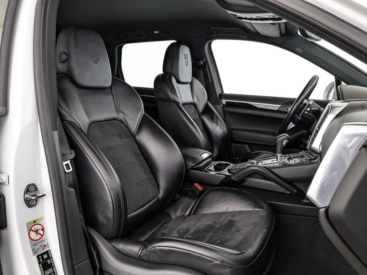 Porsche Cayenne 2016