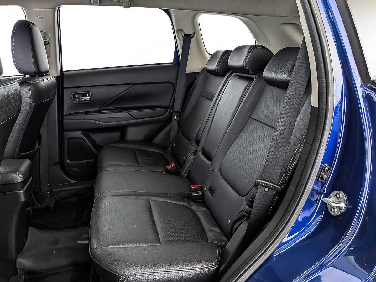 Mitsubishi Outlander 2014
