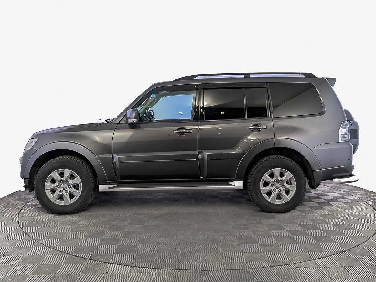 Mitsubishi Pajero 2018