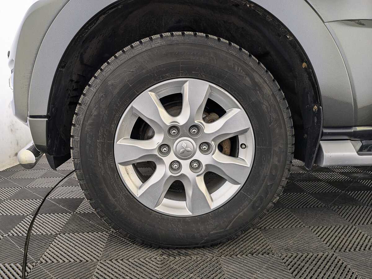 Mitsubishi Pajero 2018
