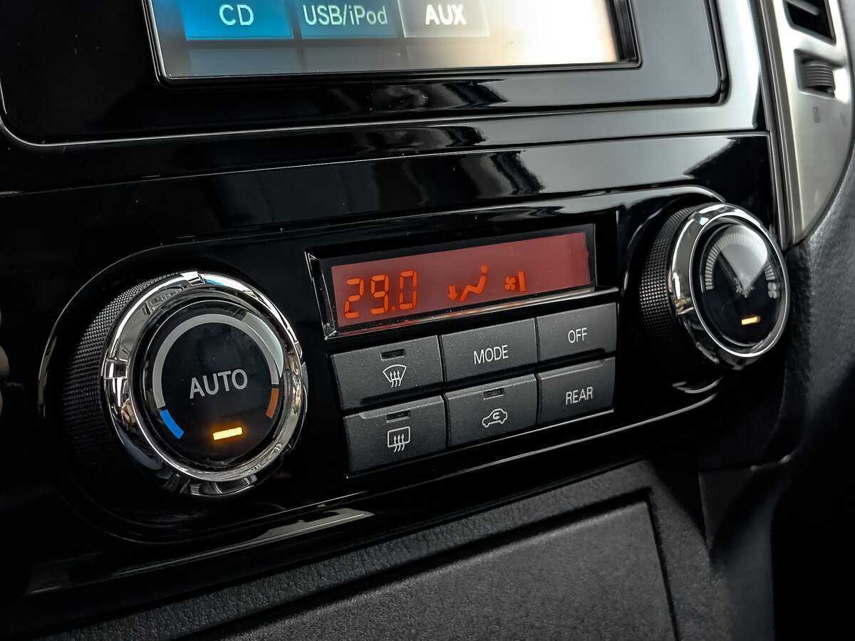 Mitsubishi Pajero 2018