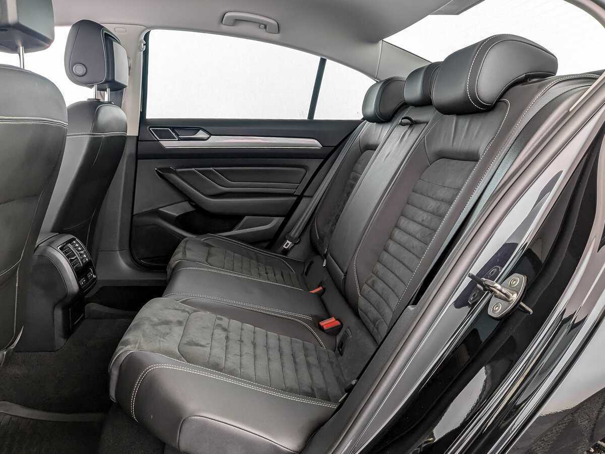 Volkswagen Passat 2021