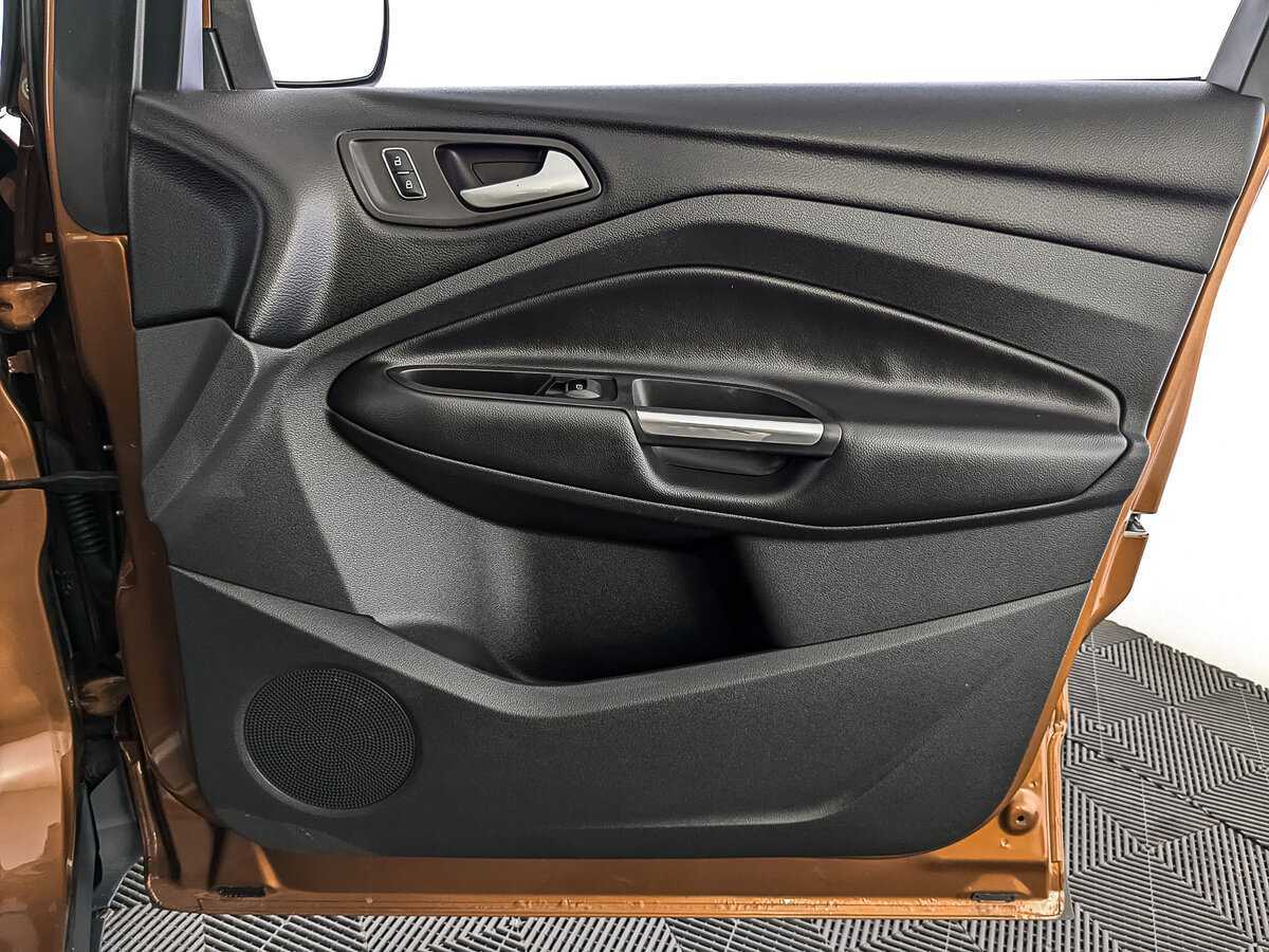 Ford Kuga 2014
