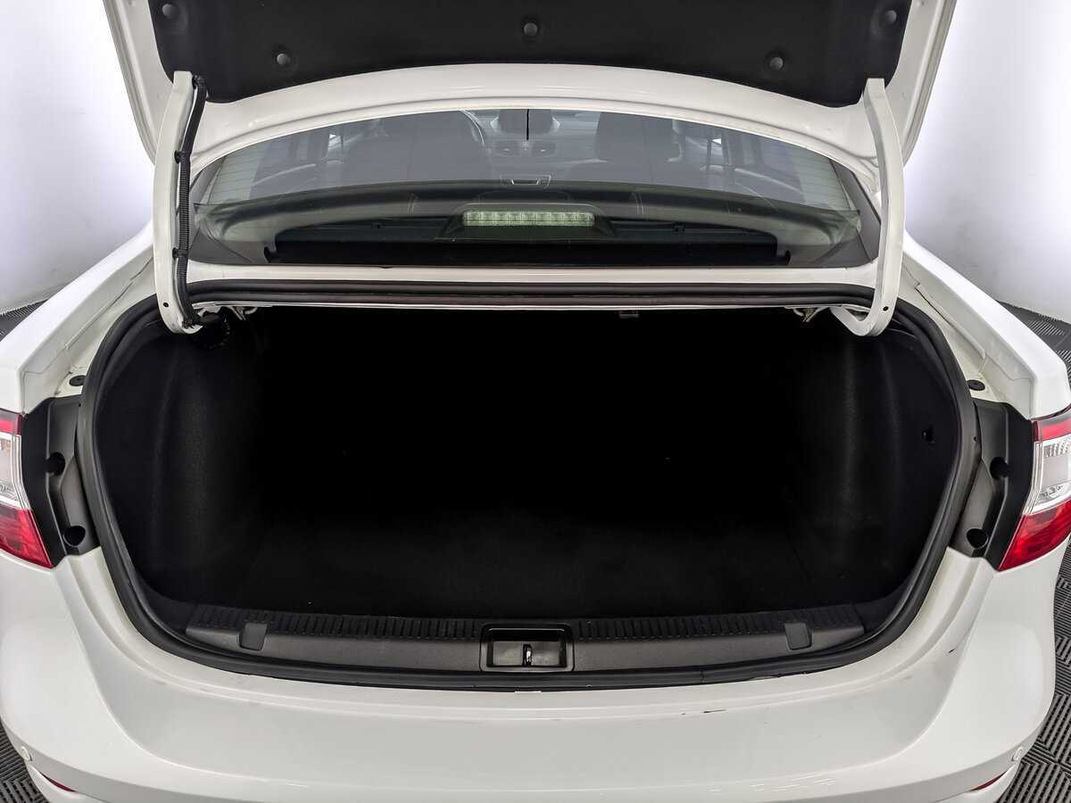 Renault Fluence 2013