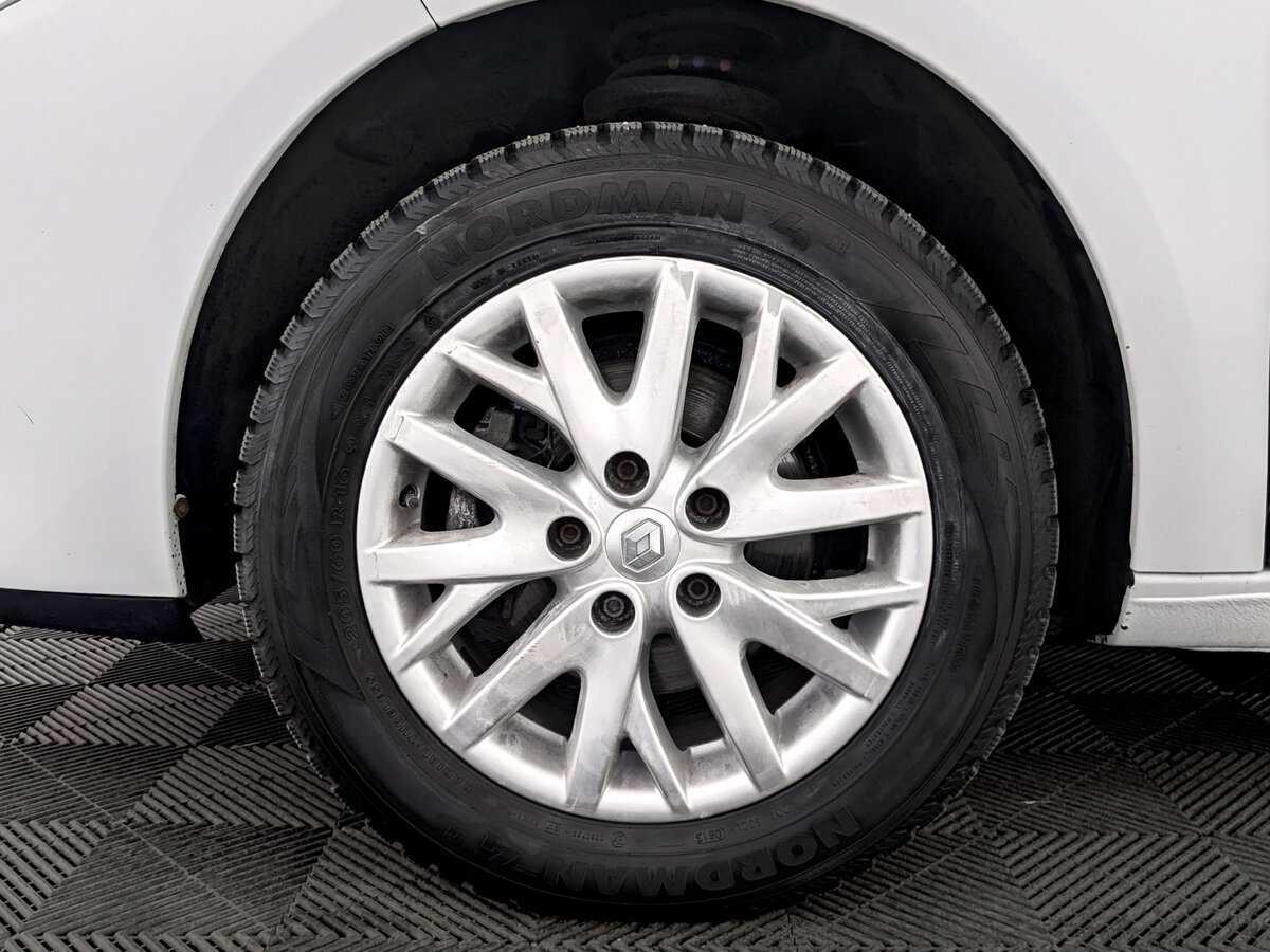 Renault Fluence 2013
