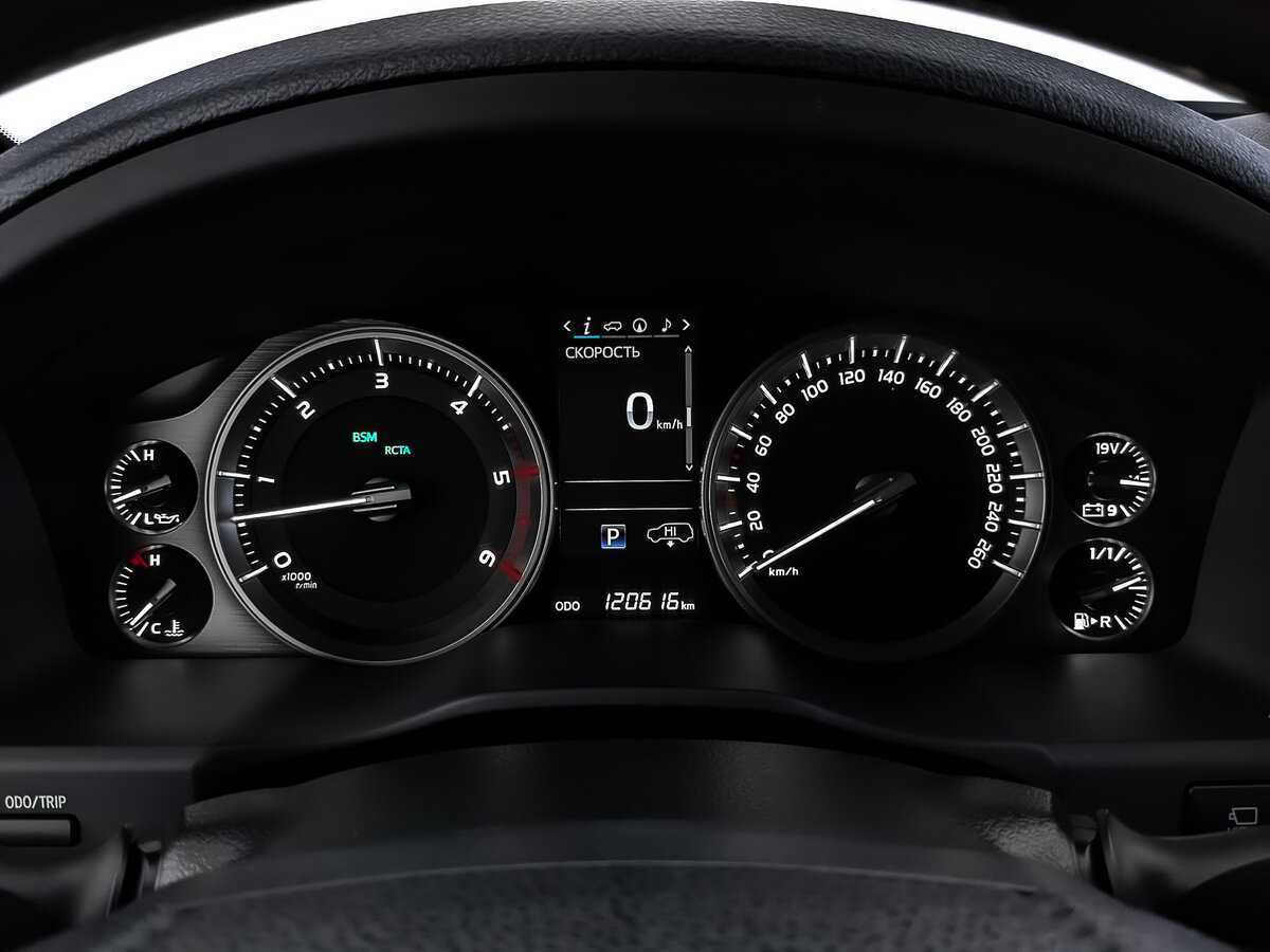 Toyota Land Cruiser 2016
