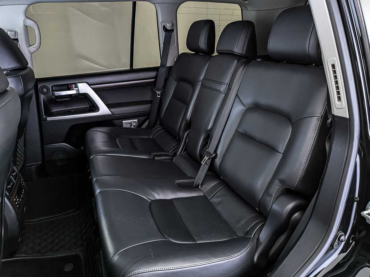 Toyota Land Cruiser 2016