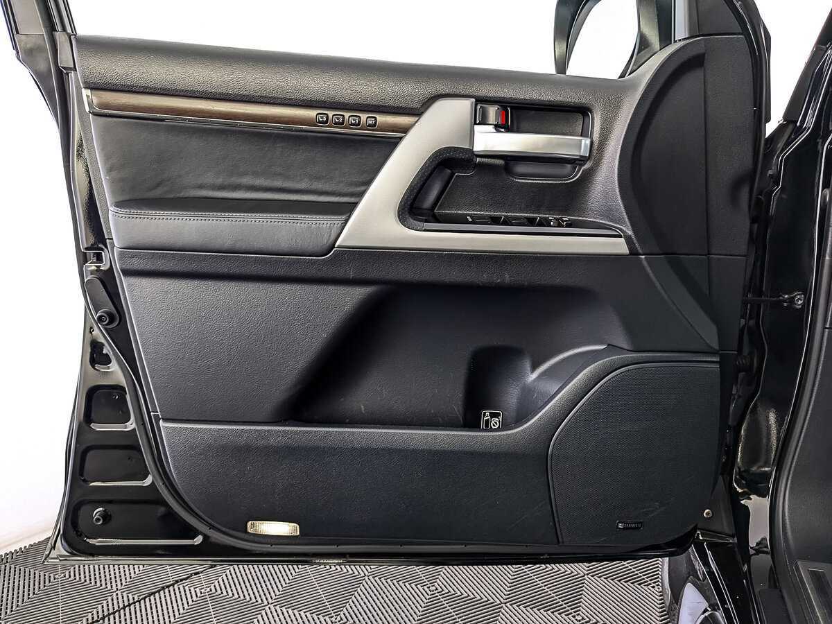 Toyota Land Cruiser 2016