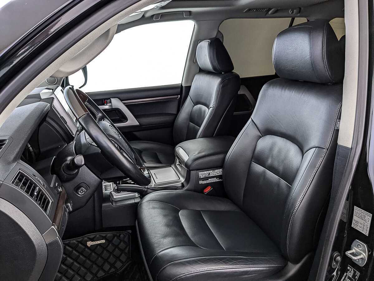 Toyota Land Cruiser 2016