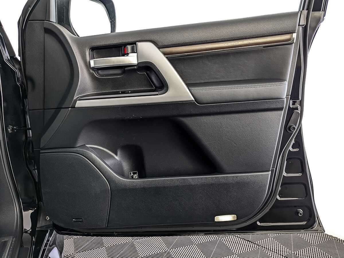 Toyota Land Cruiser 2016