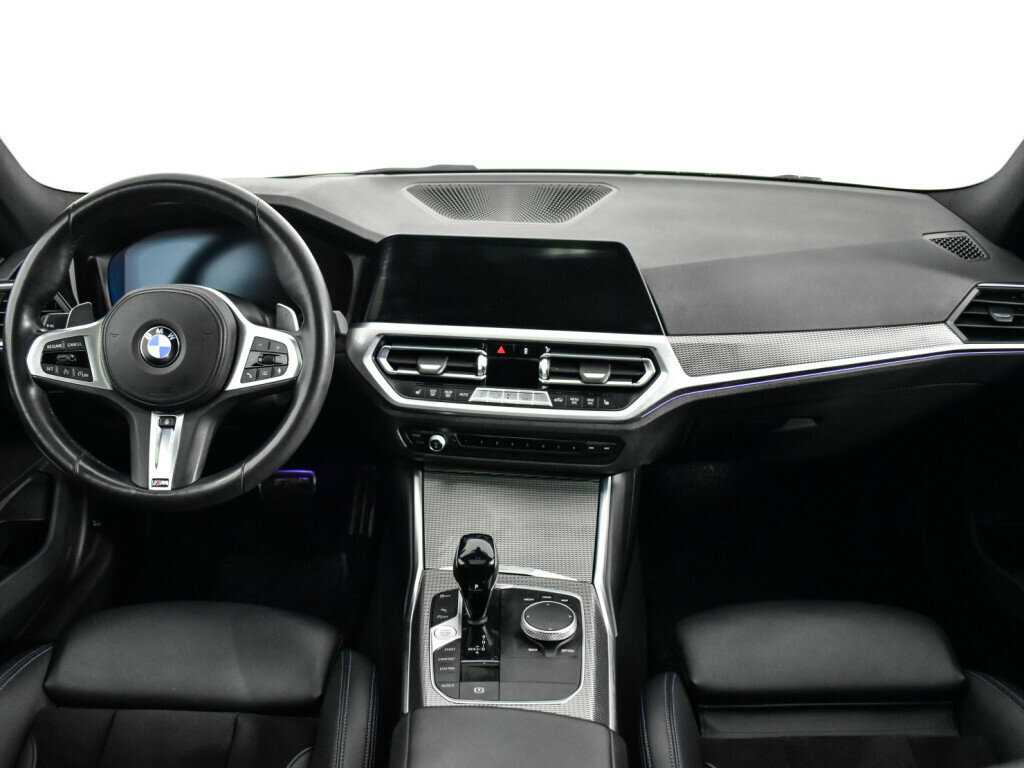 BMW 3 серии 2021
