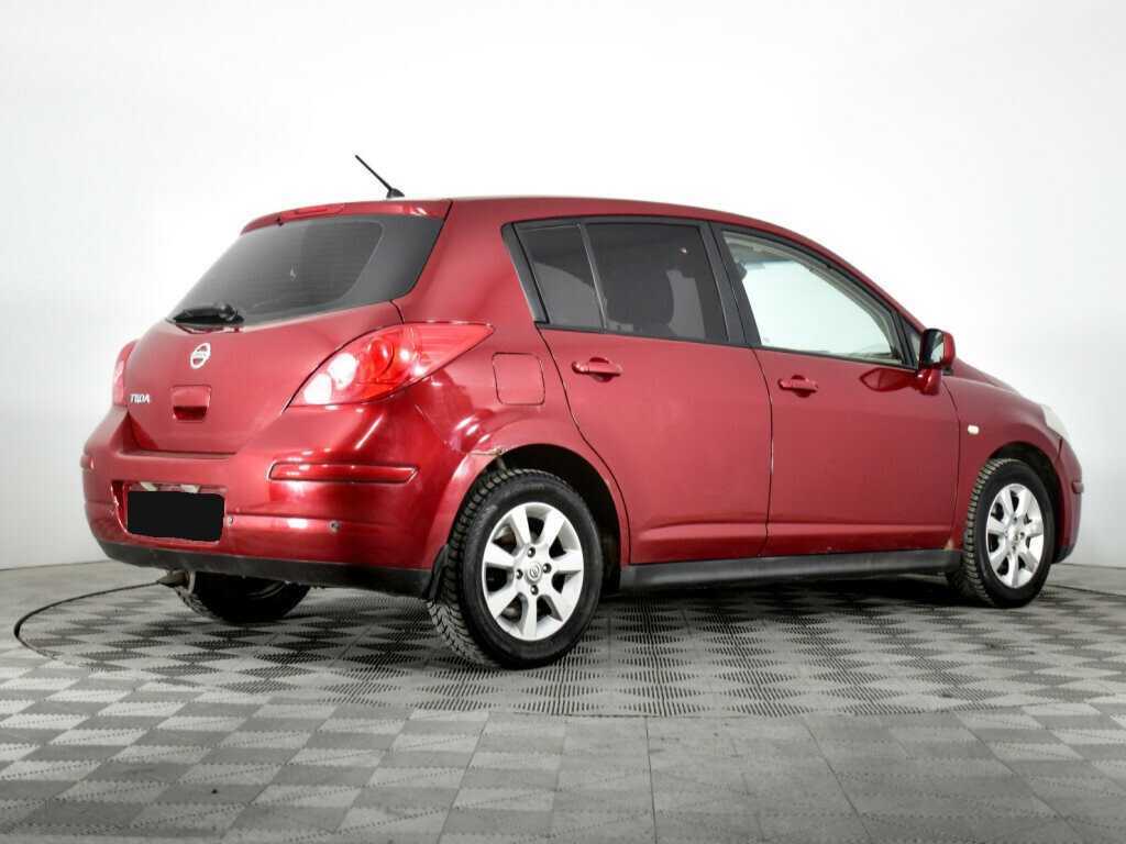Nissan Tiida