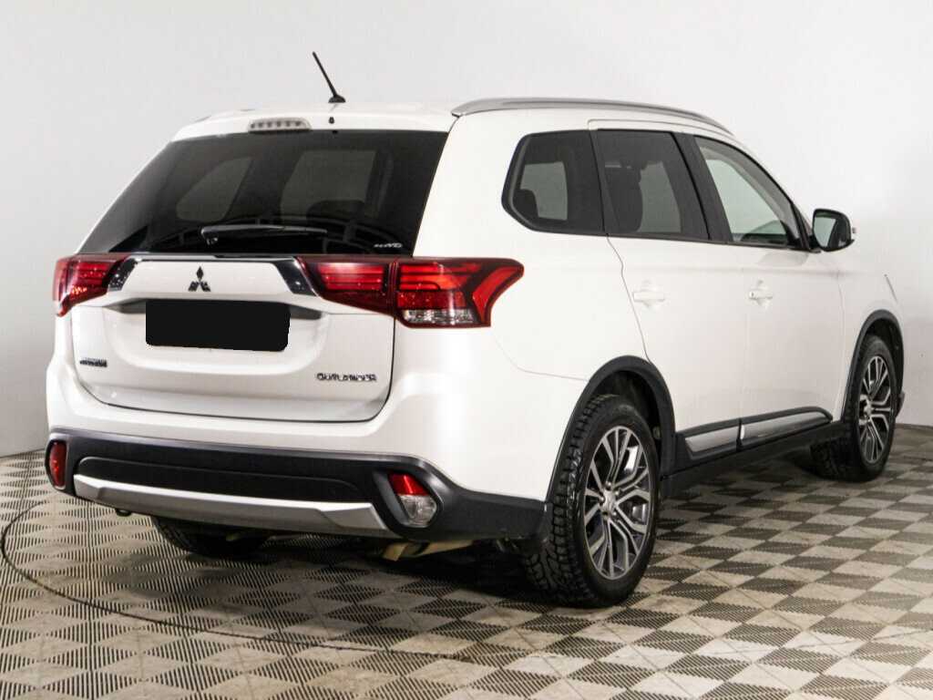 Mitsubishi Outlander 2016