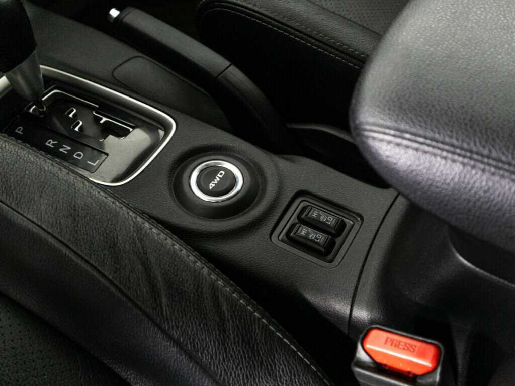 Mitsubishi Outlander 2016