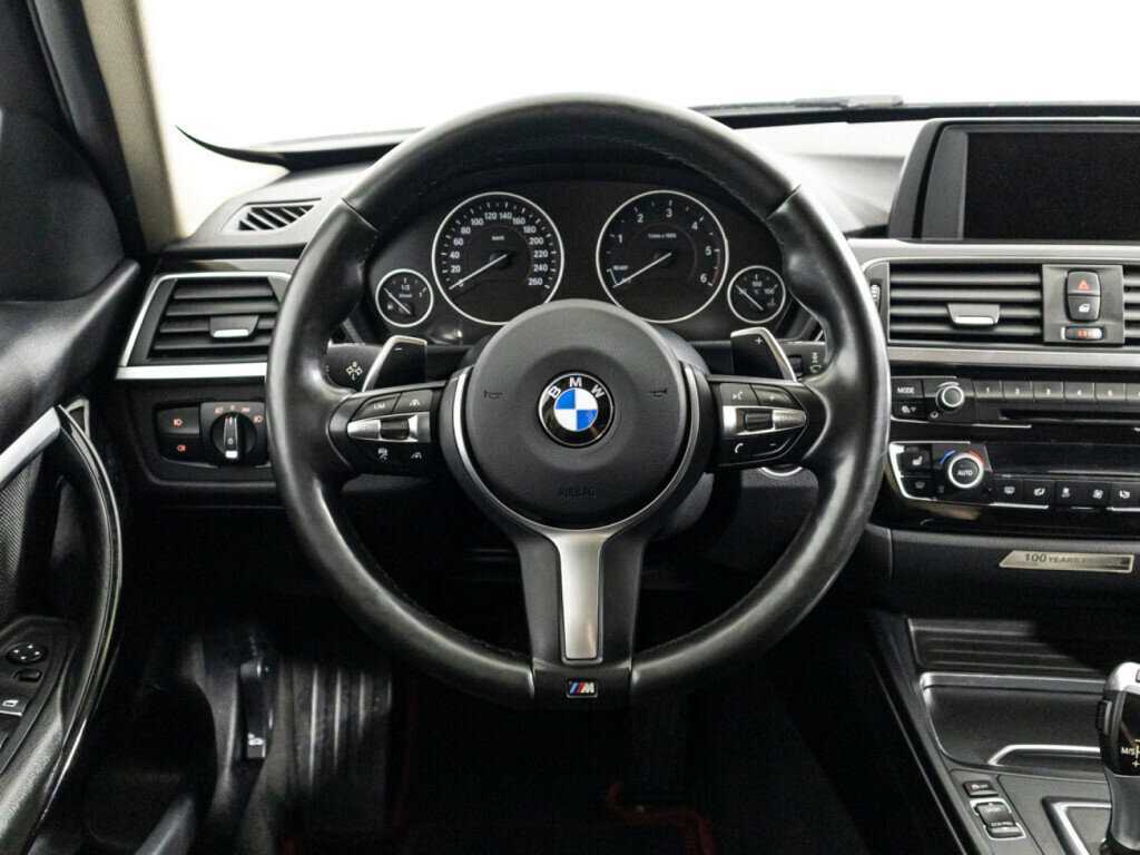 BMW 3 серии 2016