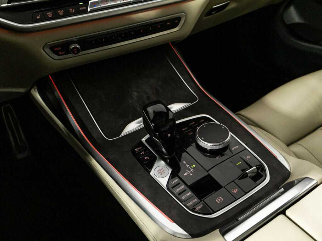 BMW X7 2020