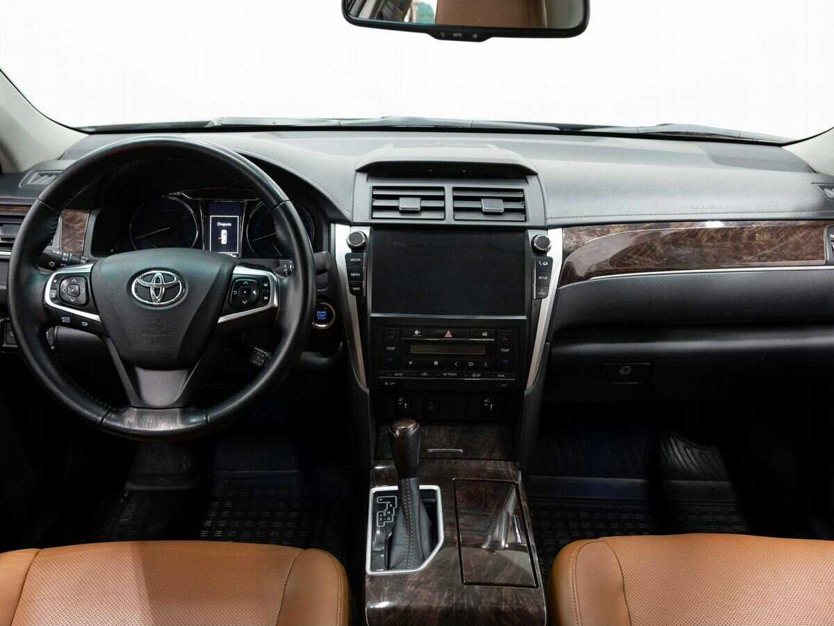 Toyota Camry 2017