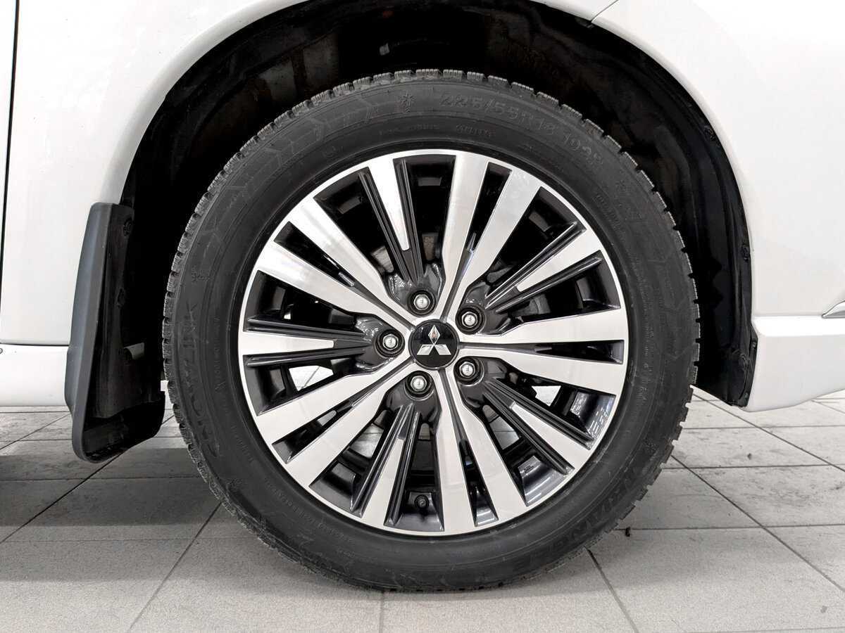 Mitsubishi Outlander 2022