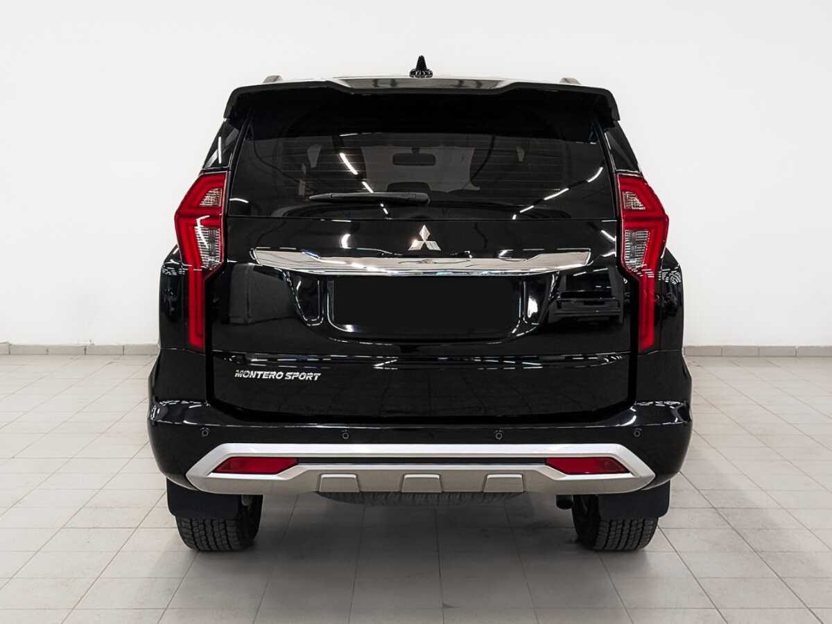 Mitsubishi Montero Sport