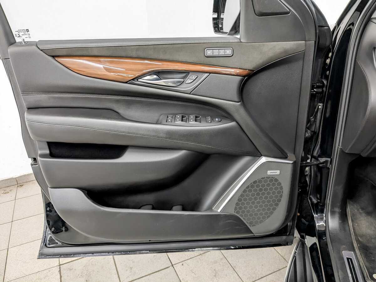 Cadillac Escalade 2017