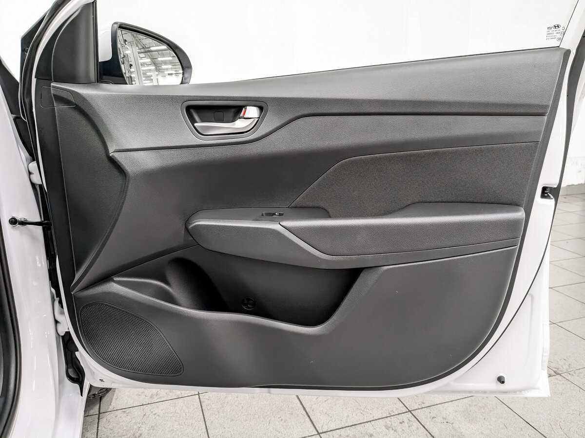 Hyundai Solaris 2021