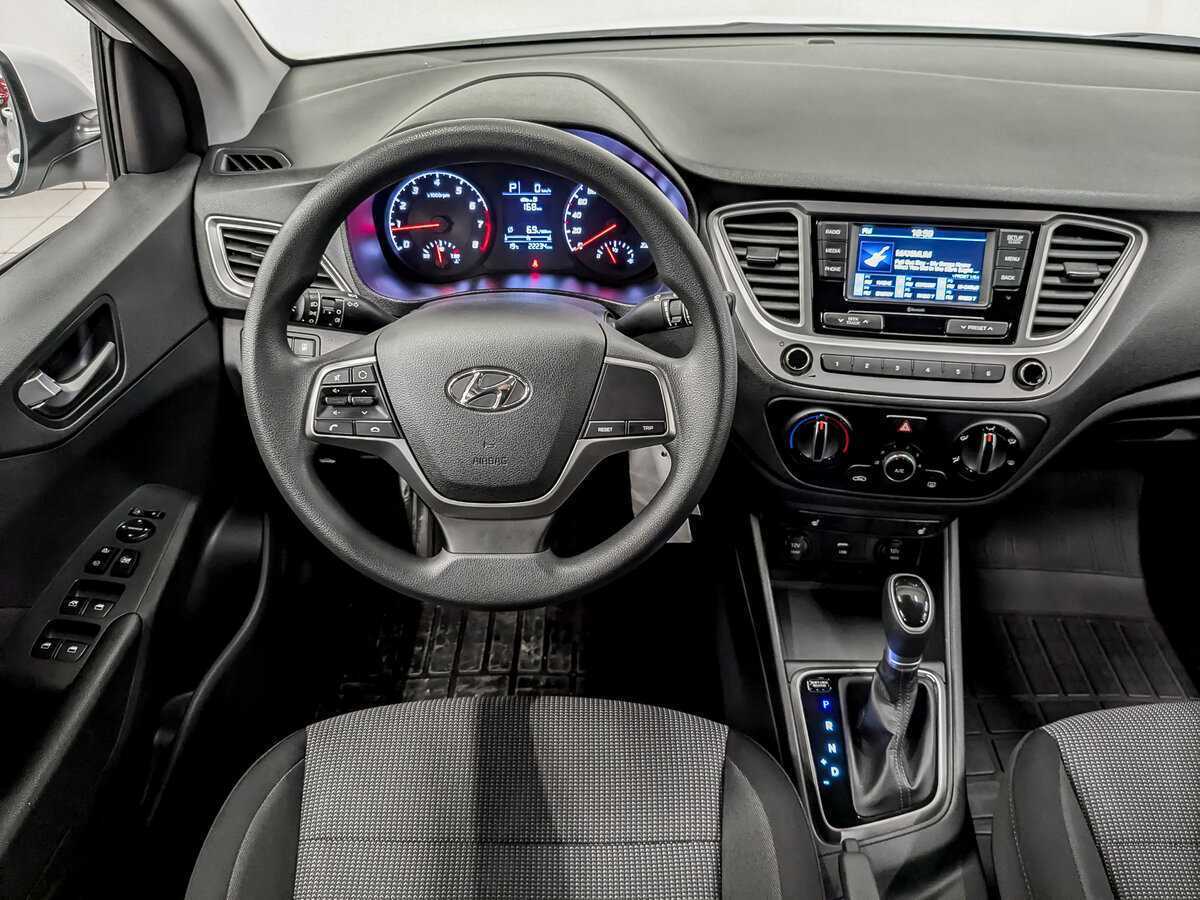 Hyundai Solaris 2021