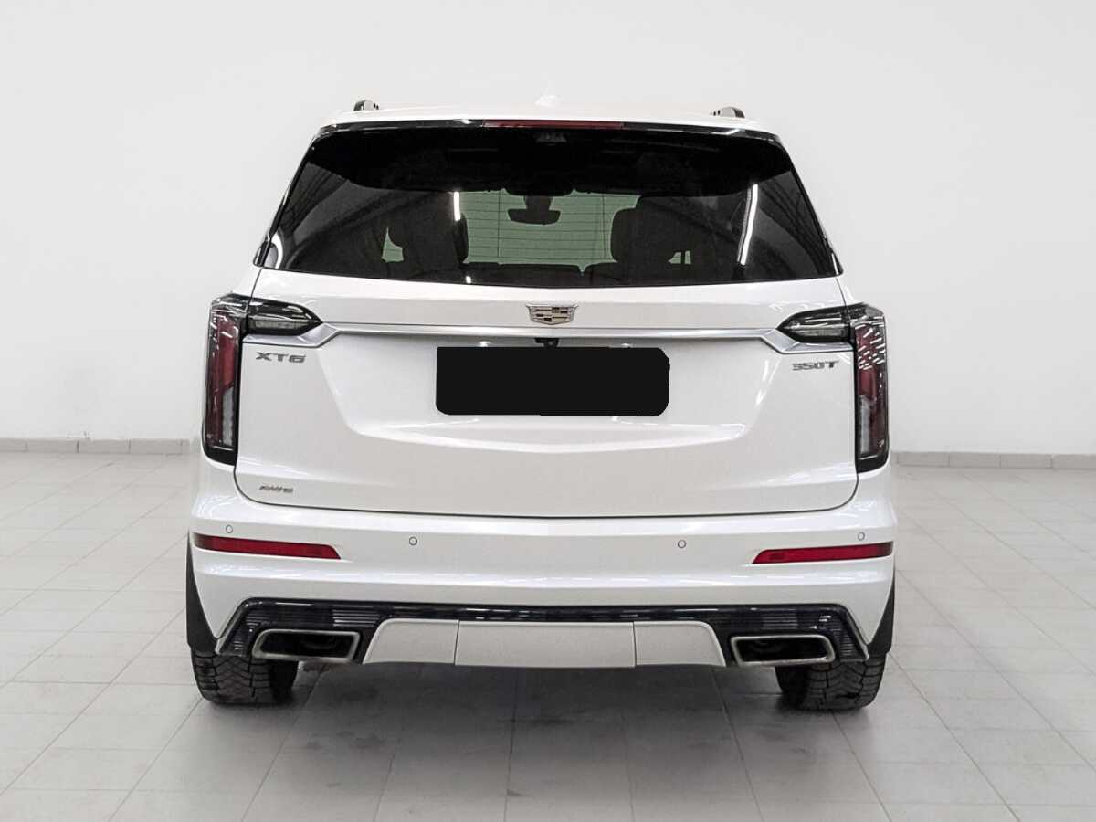 Cadillac XT6
