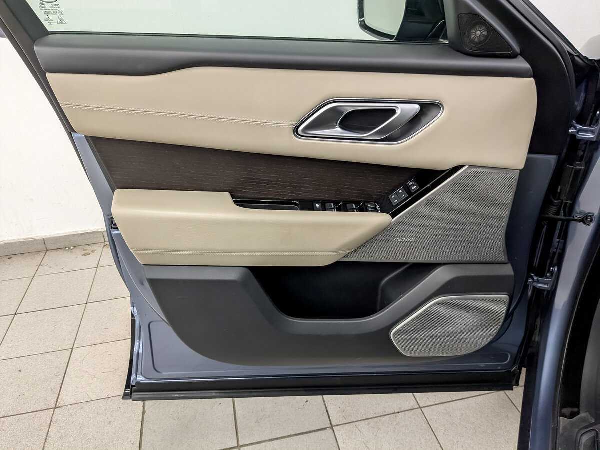 Land Rover Range Rover Velar 2020