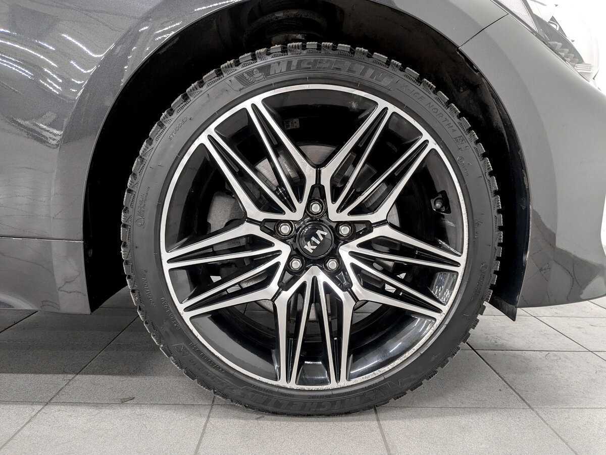 Kia Stinger 2021