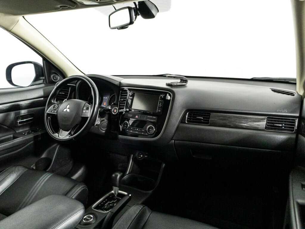 Mitsubishi Outlander 2016