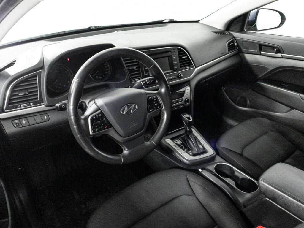 Hyundai Elantra 2018