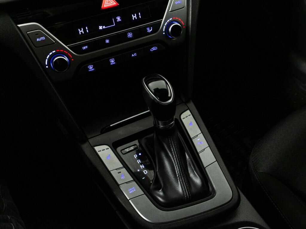 Hyundai Elantra 2018