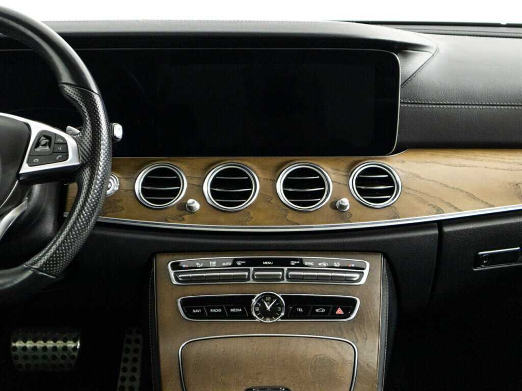 Mercedes-Benz E-Класс 2017