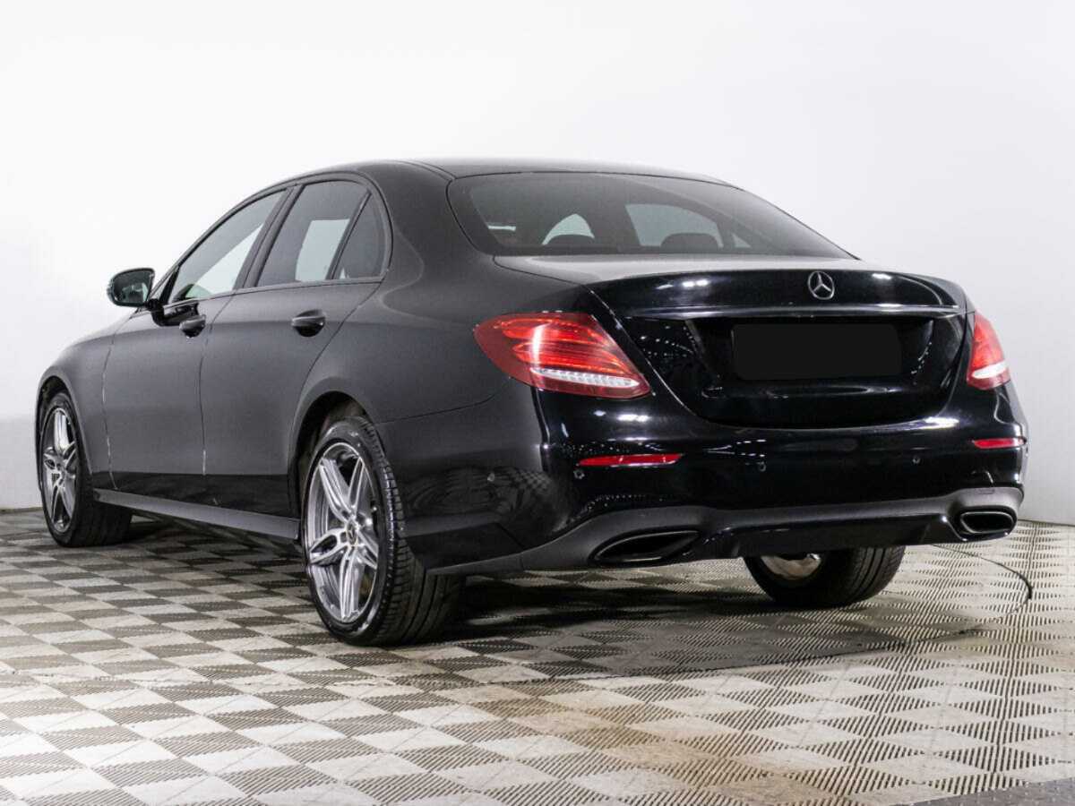 Mercedes-Benz E-Класс 2019