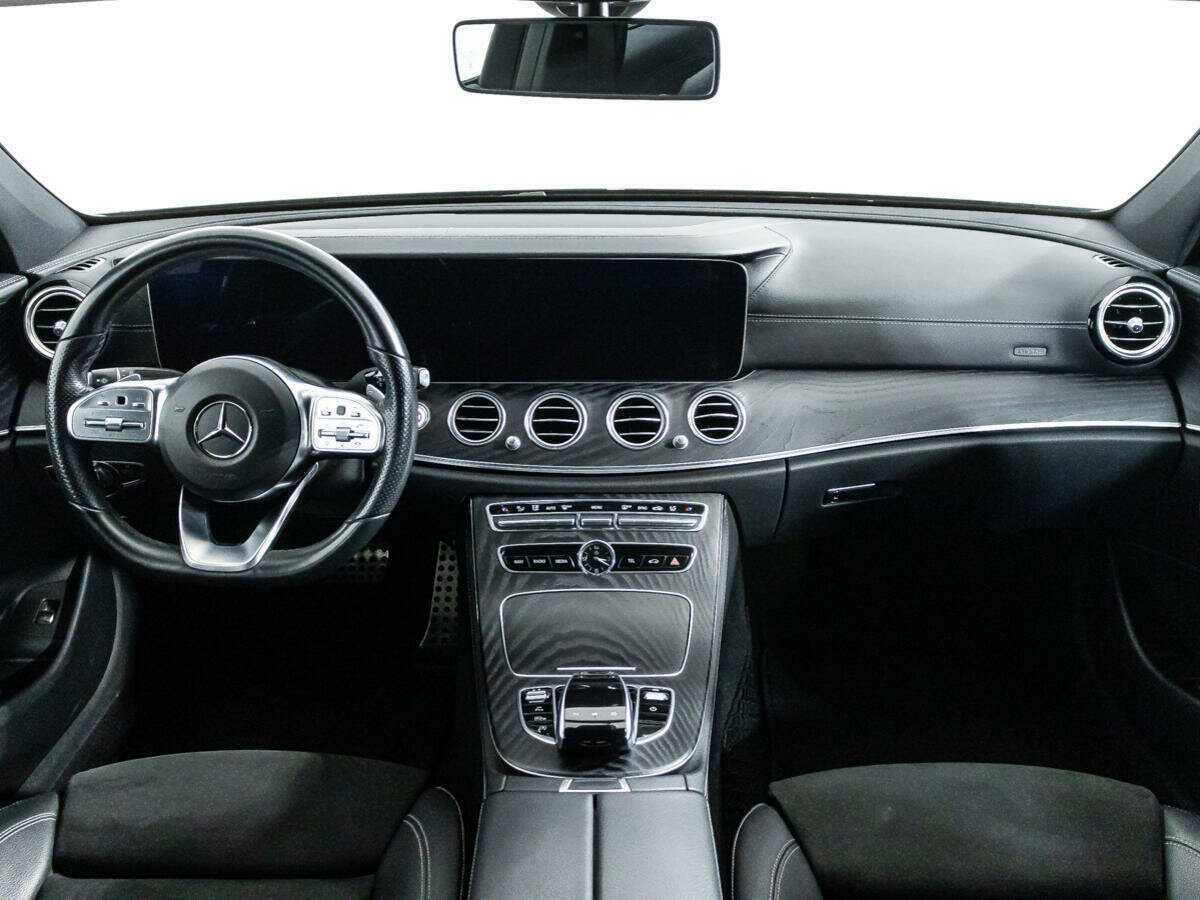 Mercedes-Benz E-Класс 2019