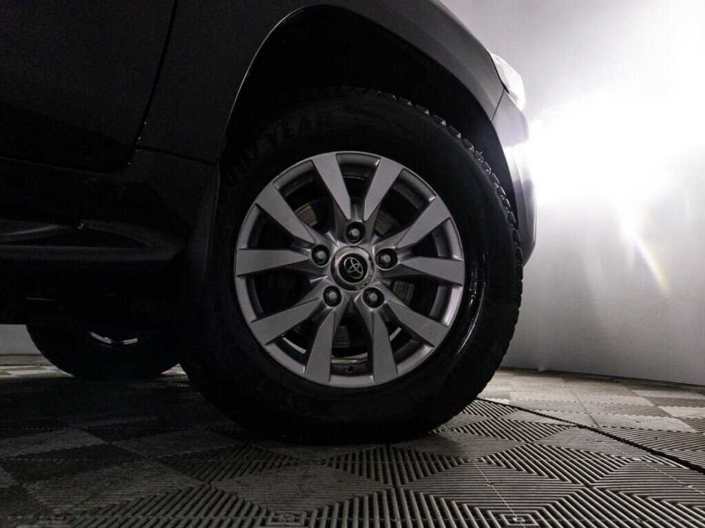 Toyota Land Cruiser 2016
