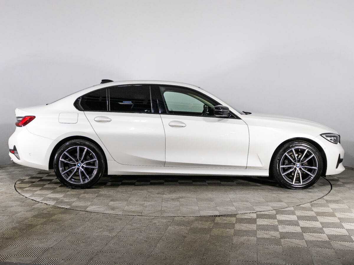 BMW 3 серии 2020